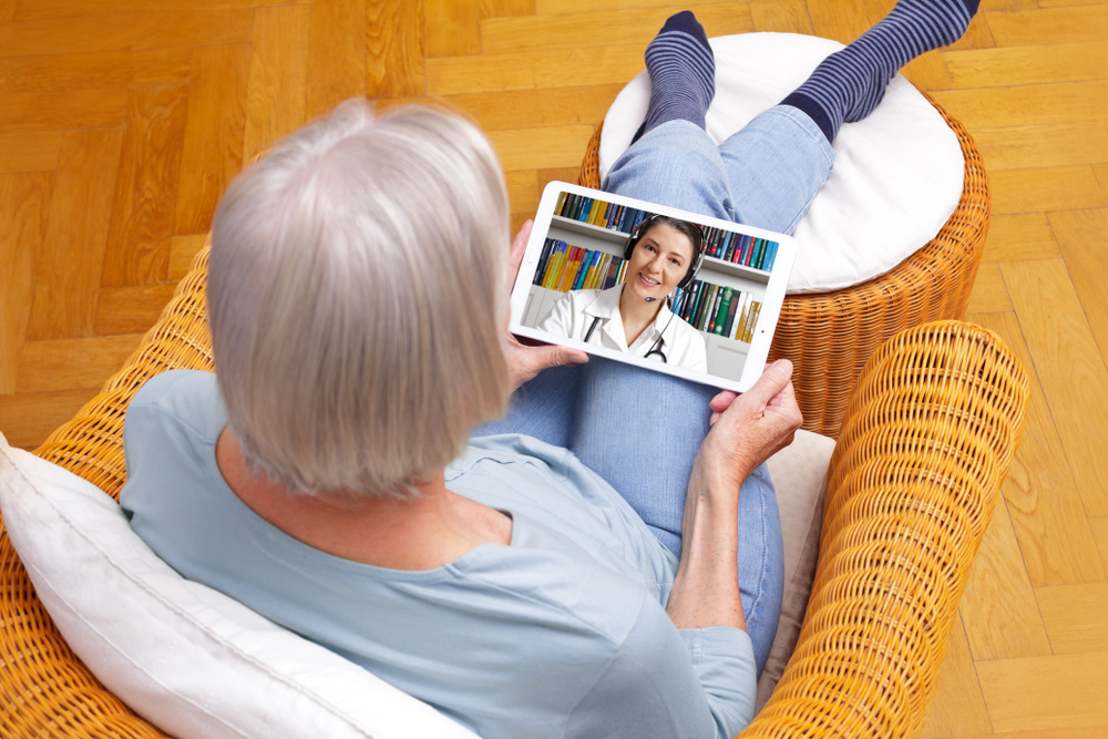 telemedicine-telehealth-assisted-living-facilities-can-use-21st-century-technologies-quality-care-senior-health